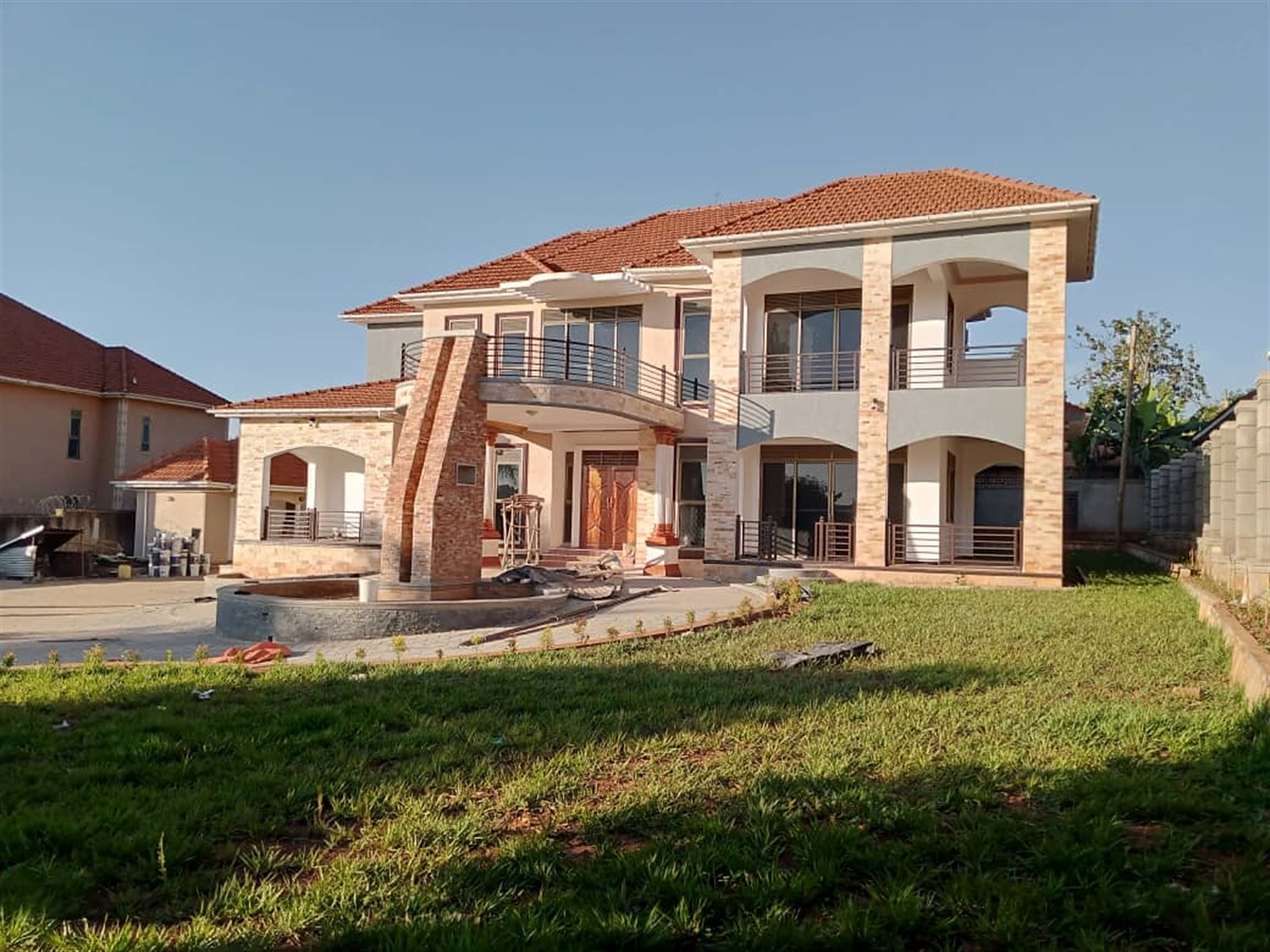 7 bedroom Storeyed house for sale in Gayaza Wakiso Uganda