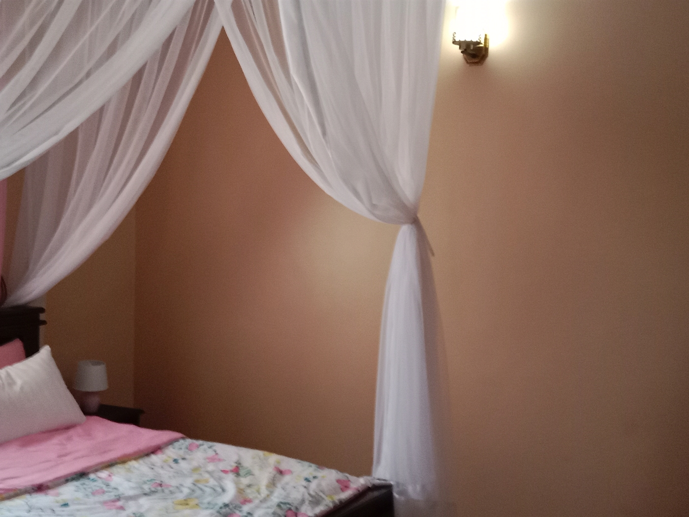 8 bedroom Storeyed house for sale in Kabuuma Wakiso Uganda