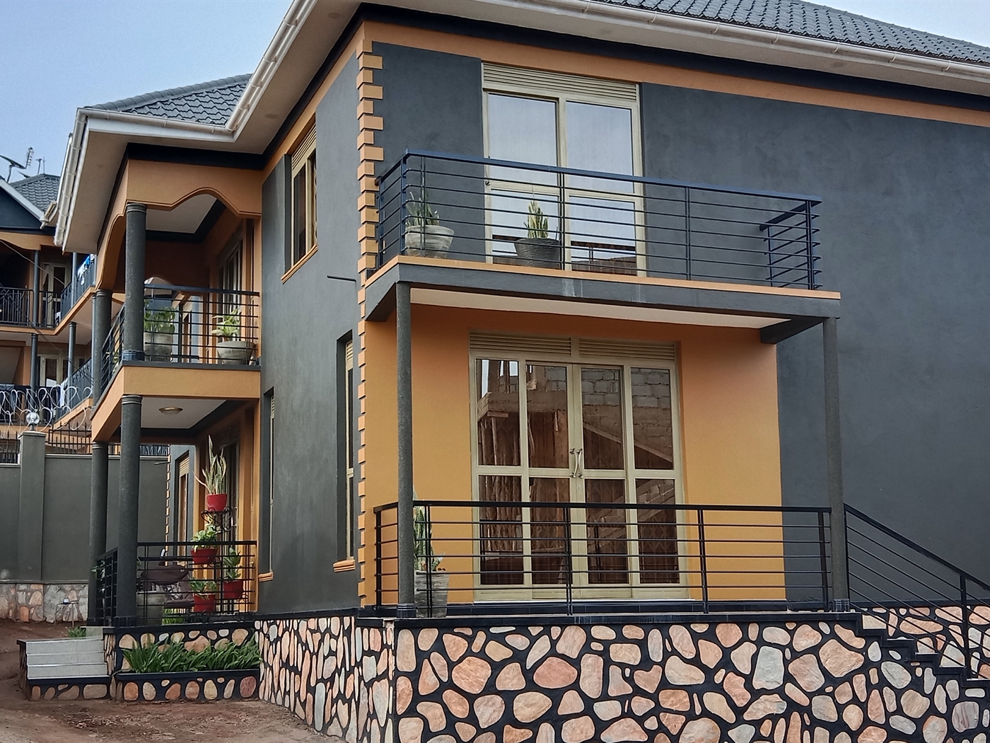 8 bedroom Storeyed house for sale in Kabuuma Wakiso Uganda