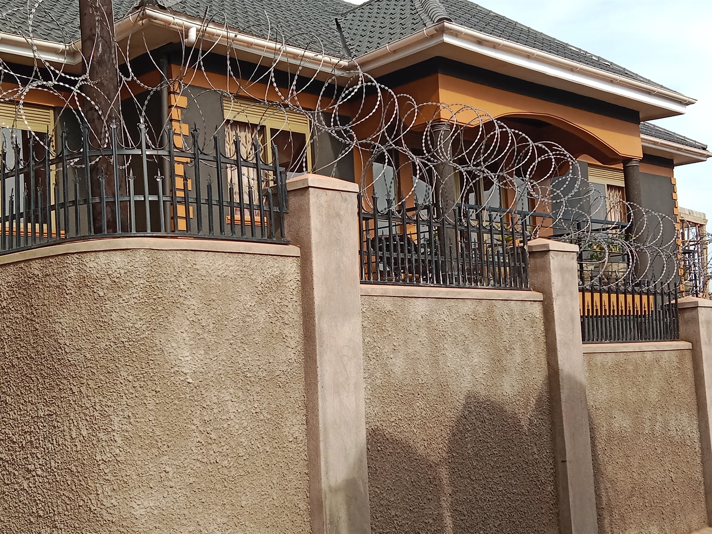 8 bedroom Storeyed house for sale in Kabuuma Wakiso Uganda