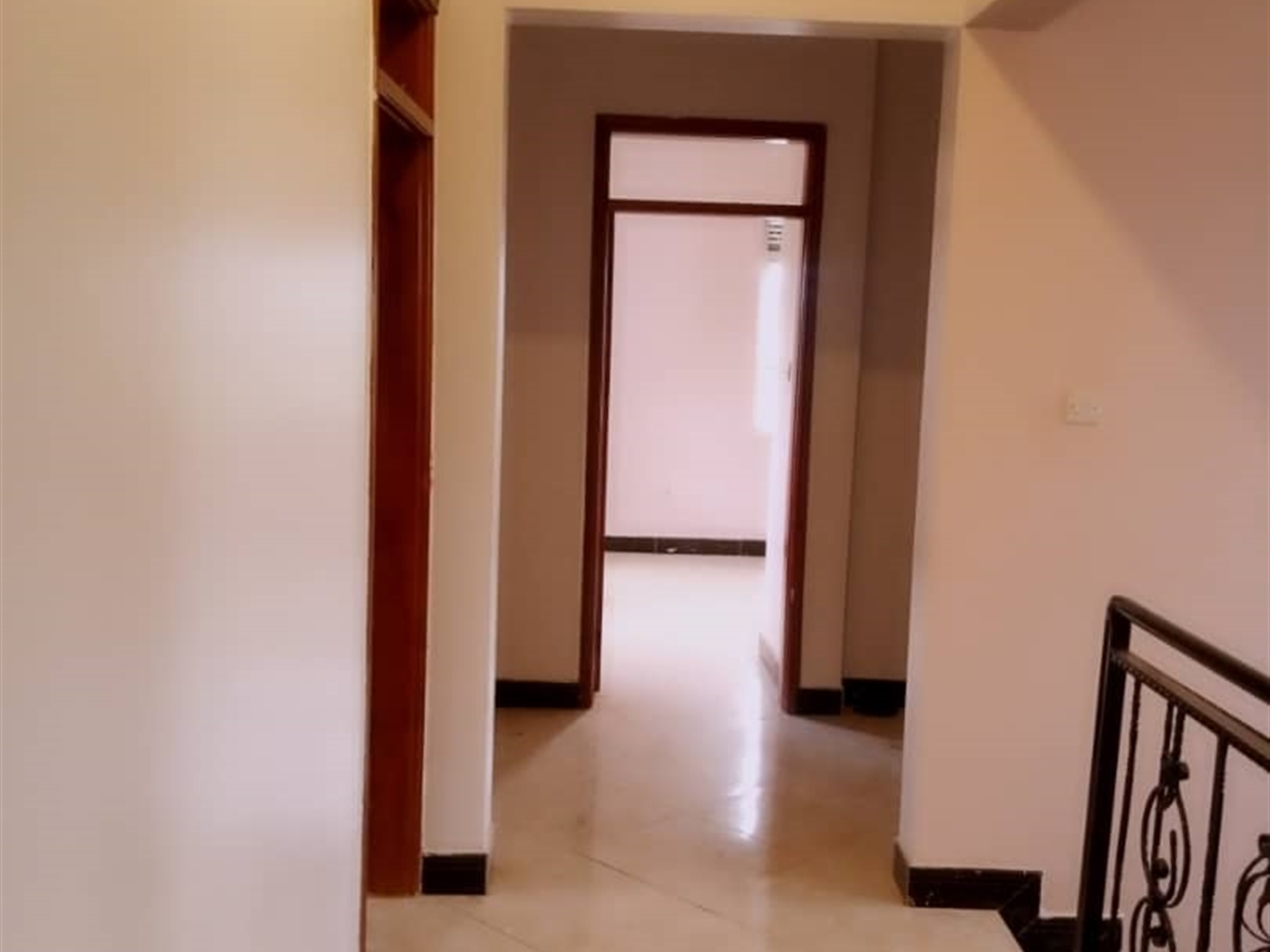 6 bedroom Storeyed house for sale in Kakira Wakiso Uganda