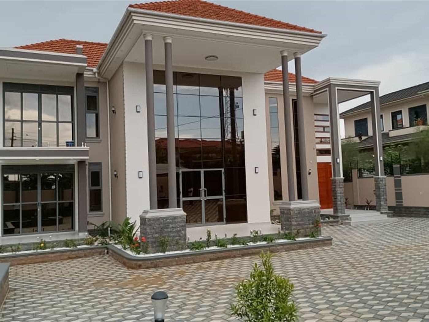 6 bedroom Storeyed house for sale in Bwebajja Waki...