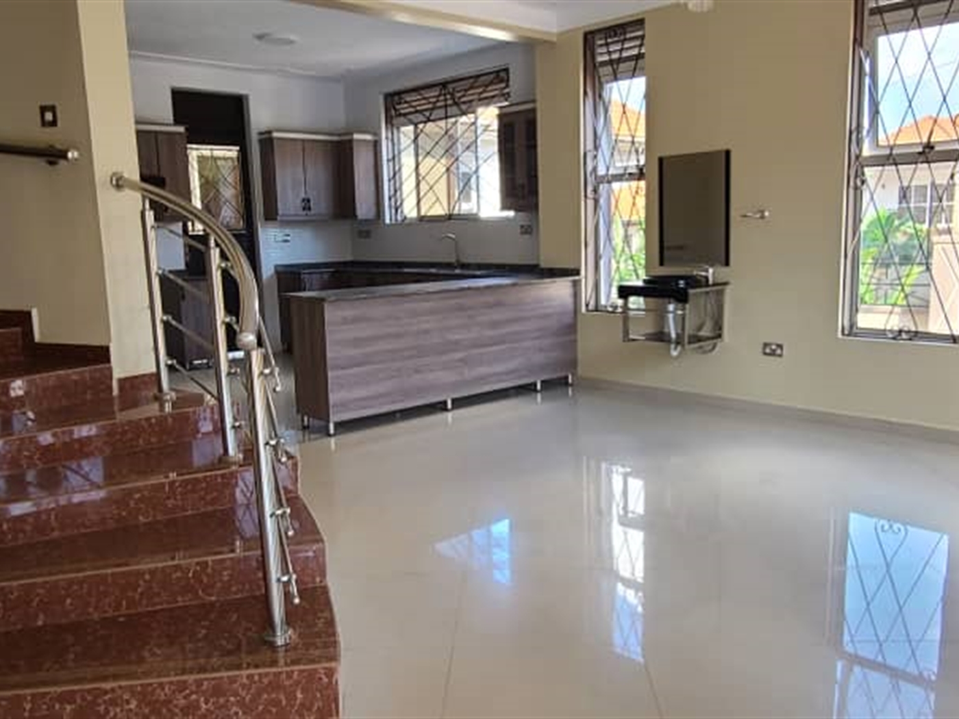 5 bedroom Storeyed house for sale in Bwebajja Wakiso Uganda