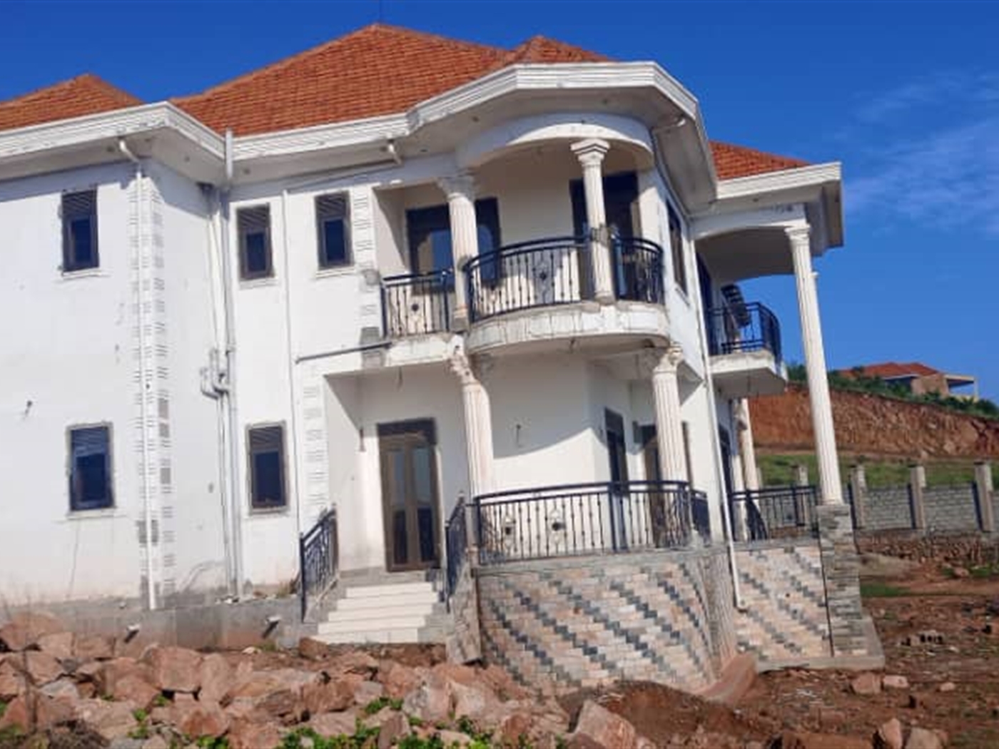 6 bedroom Storeyed house for sale in Bwebajja Wakiso Uganda