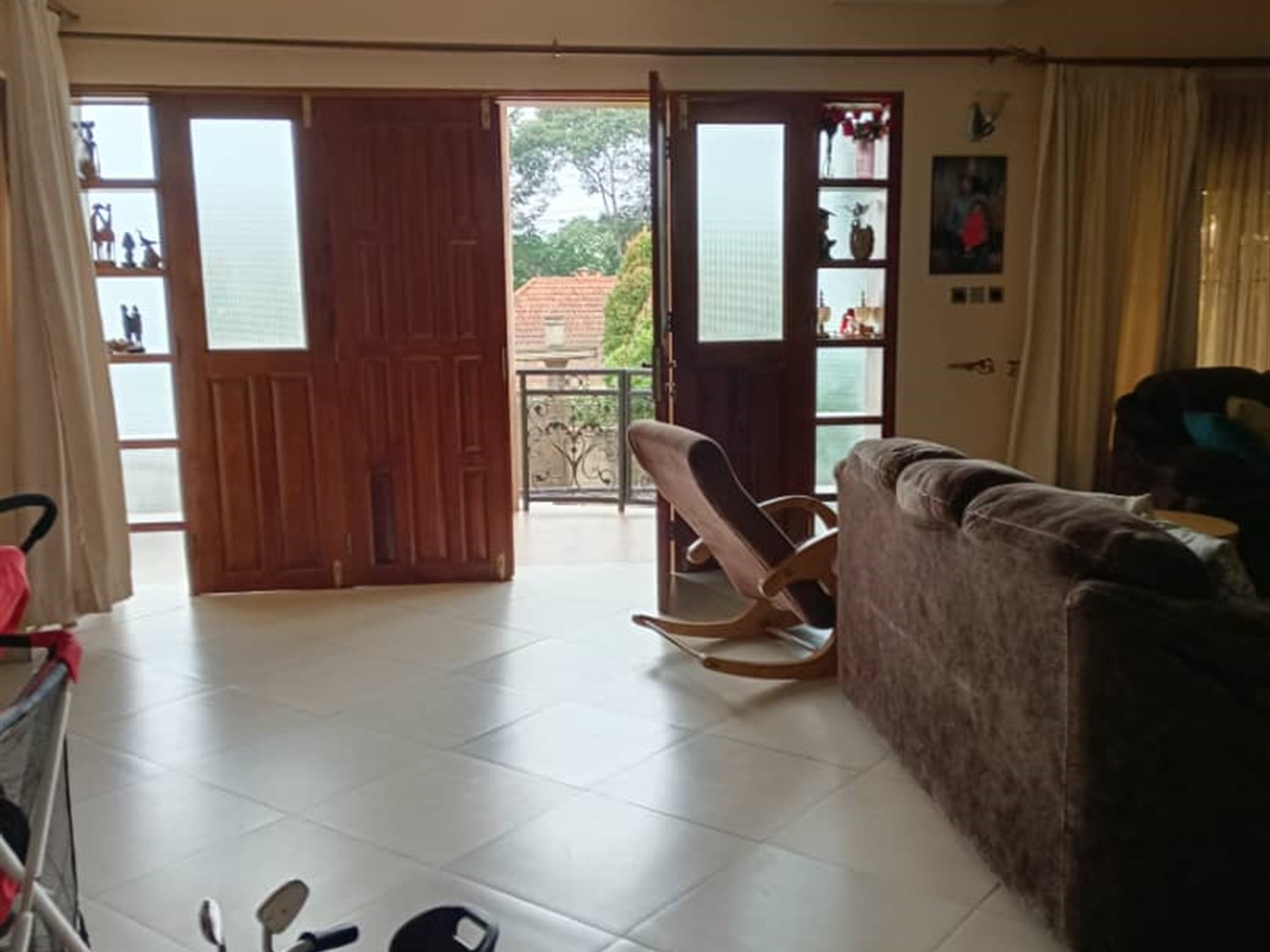 5 bedroom Storeyed house for sale in Bwebajja Wakiso Uganda