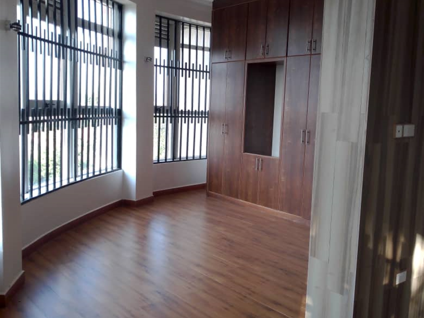 5 bedroom Storeyed house for sale in Kitala Wakiso Uganda