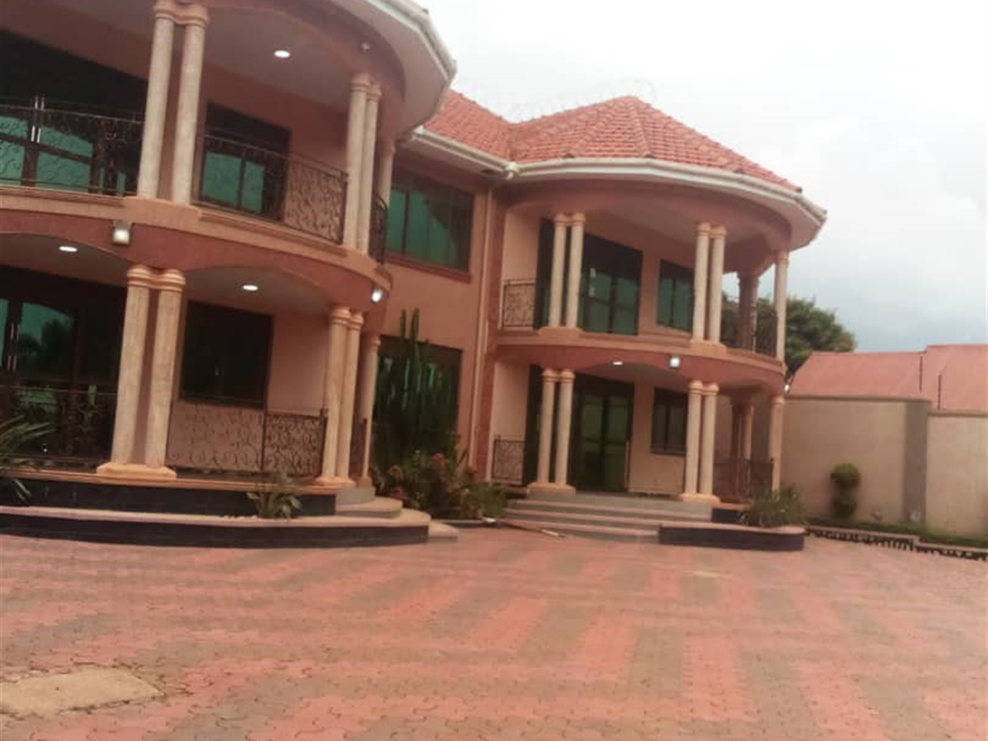 4 bedroom Storeyed house for sale in Kyengela Wakiso Uganda