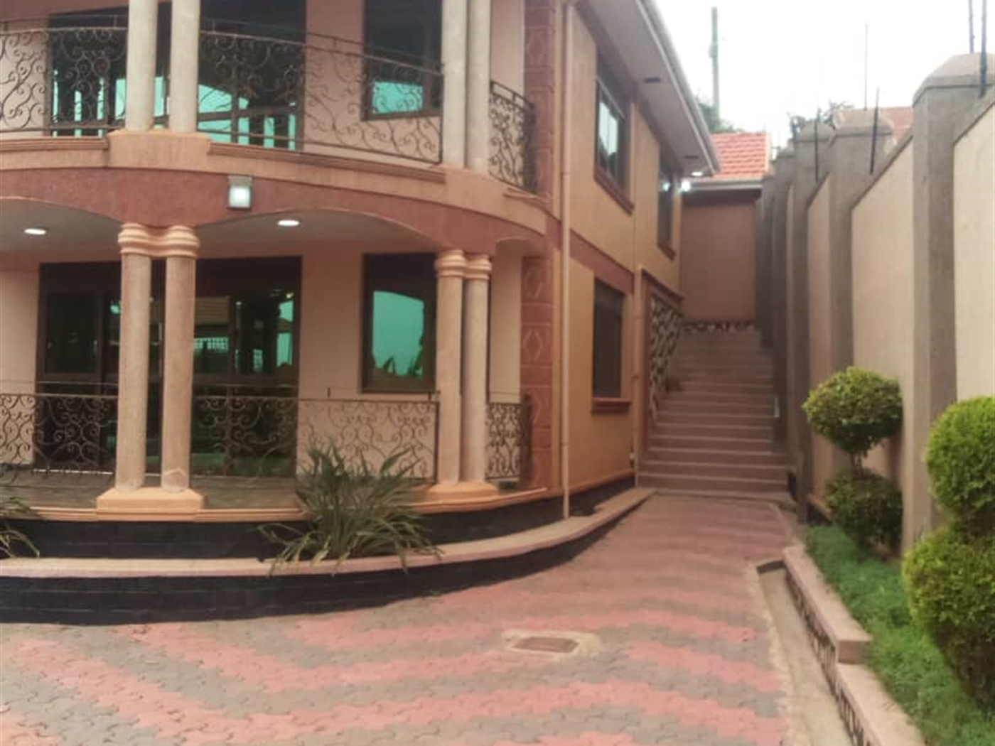 4 bedroom Storeyed house for sale in Kyengela Wakiso Uganda