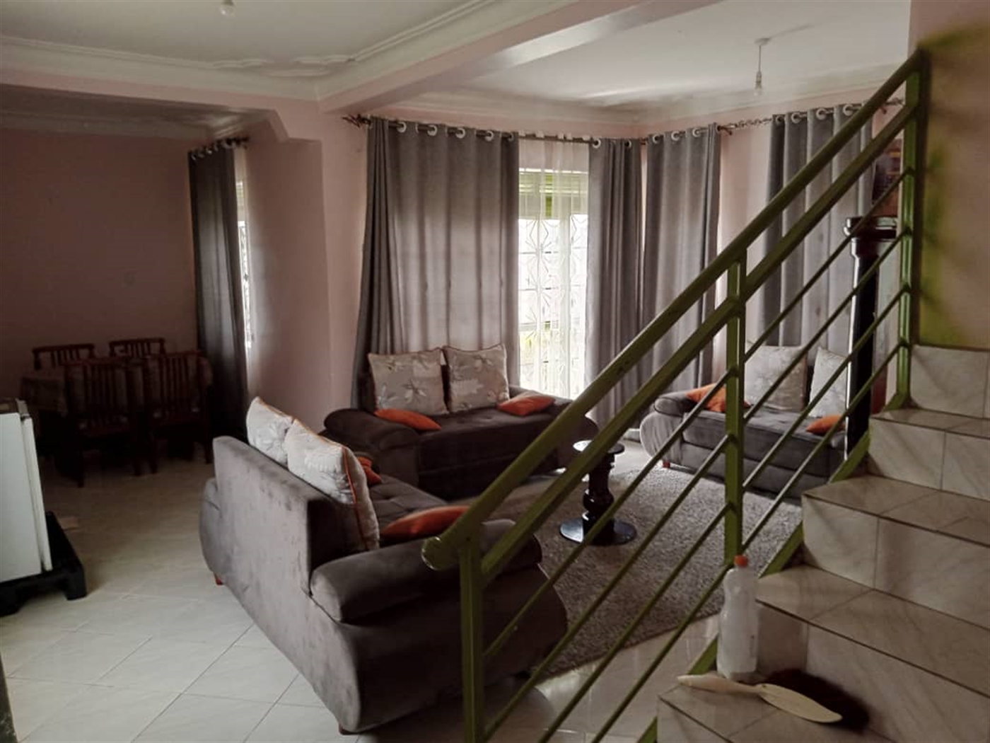 3 bedroom Storeyed house for sale in Kawuku Wakiso Uganda