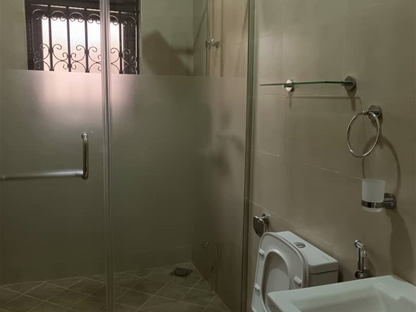 5 bedroom Storeyed house for sale in Kawuku Wakiso Uganda