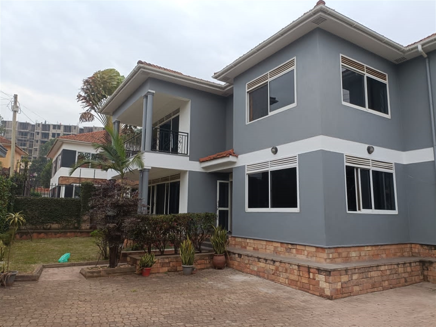 4 bedroom Storeyed house for sale in Naalya Wakiso Uganda