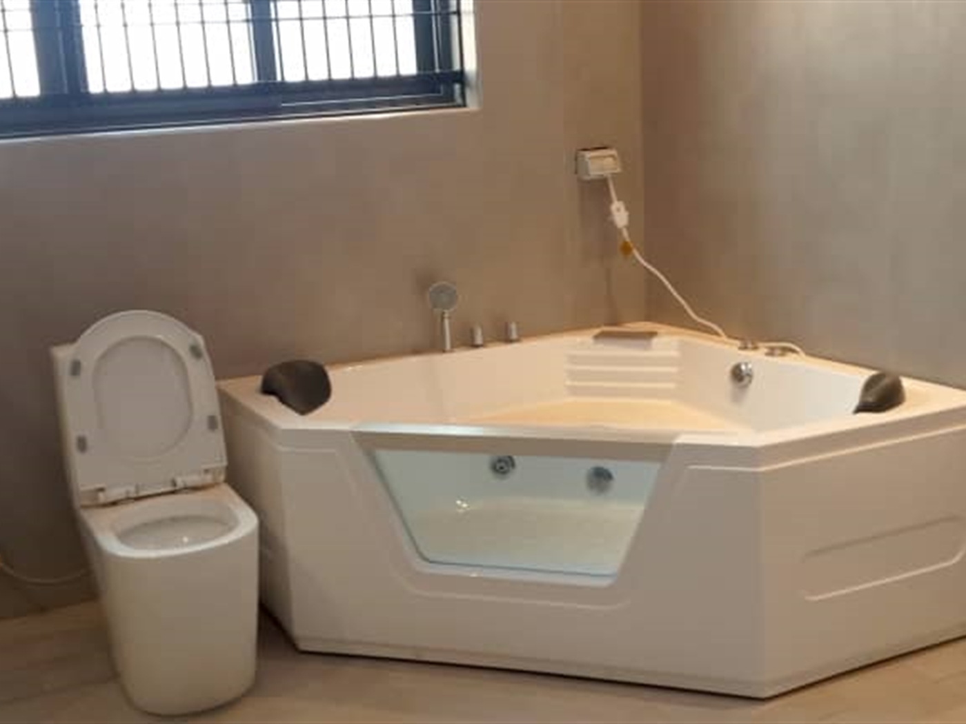 6 bedroom Storeyed house for sale in Nabusugwe Wakiso Uganda