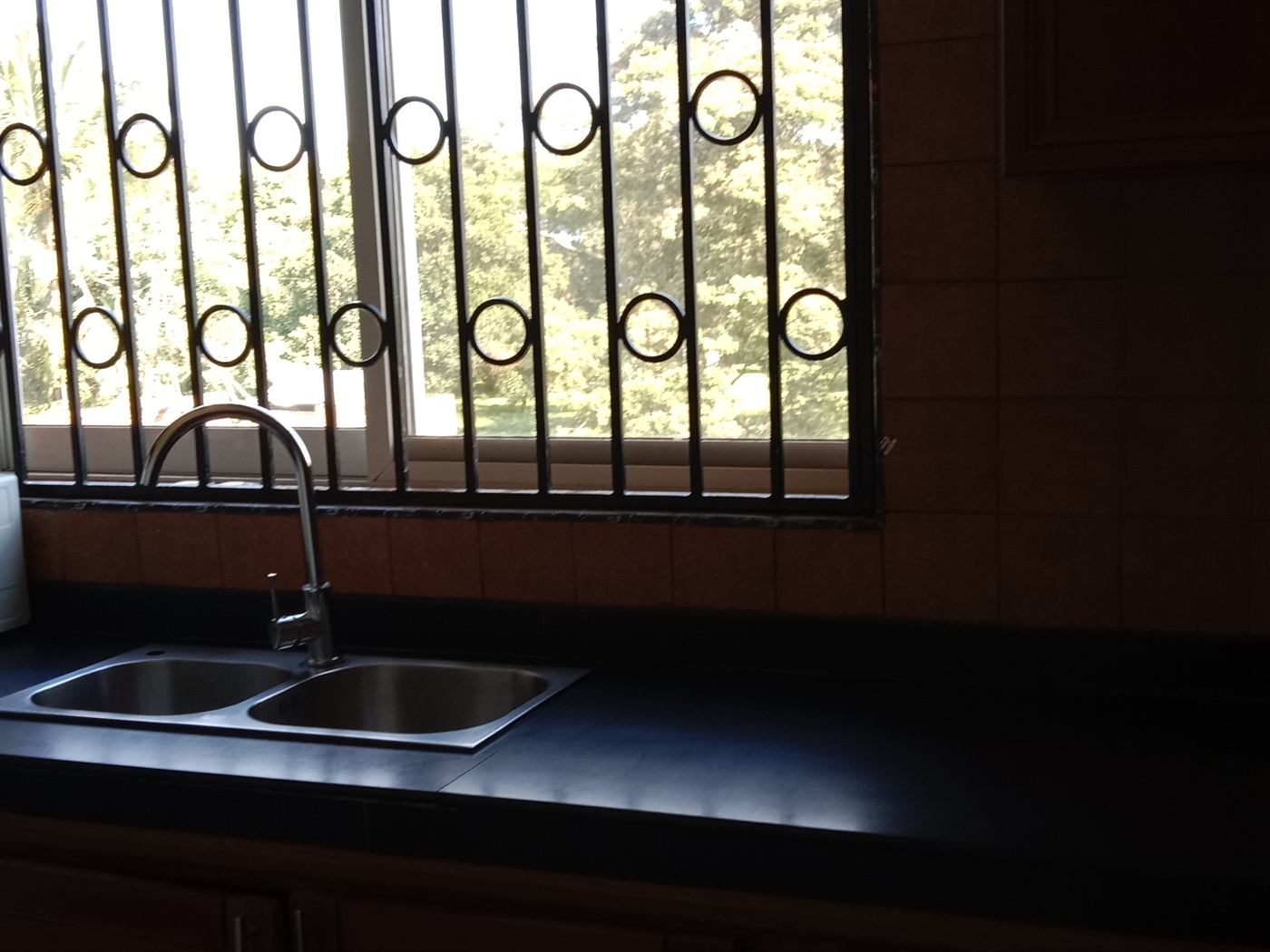 3-bedroom Apartment block for rent in Munyonyo Kampala Uganda