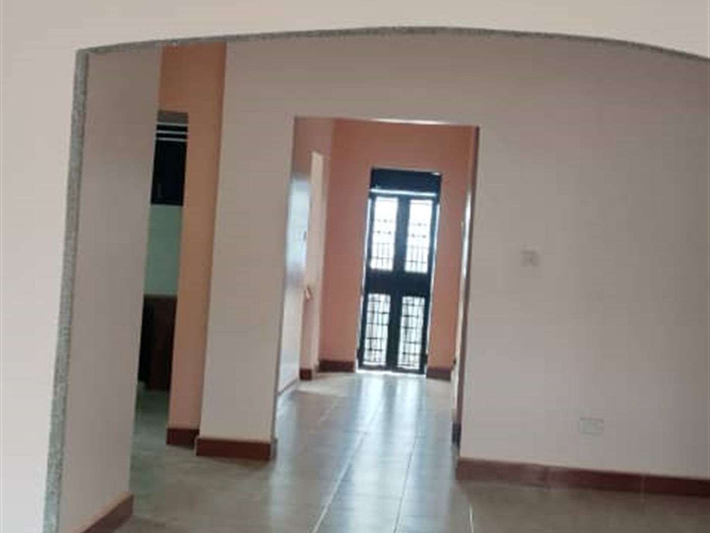 5 bedroom Storeyed house for sale in Sonde Wakiso Uganda