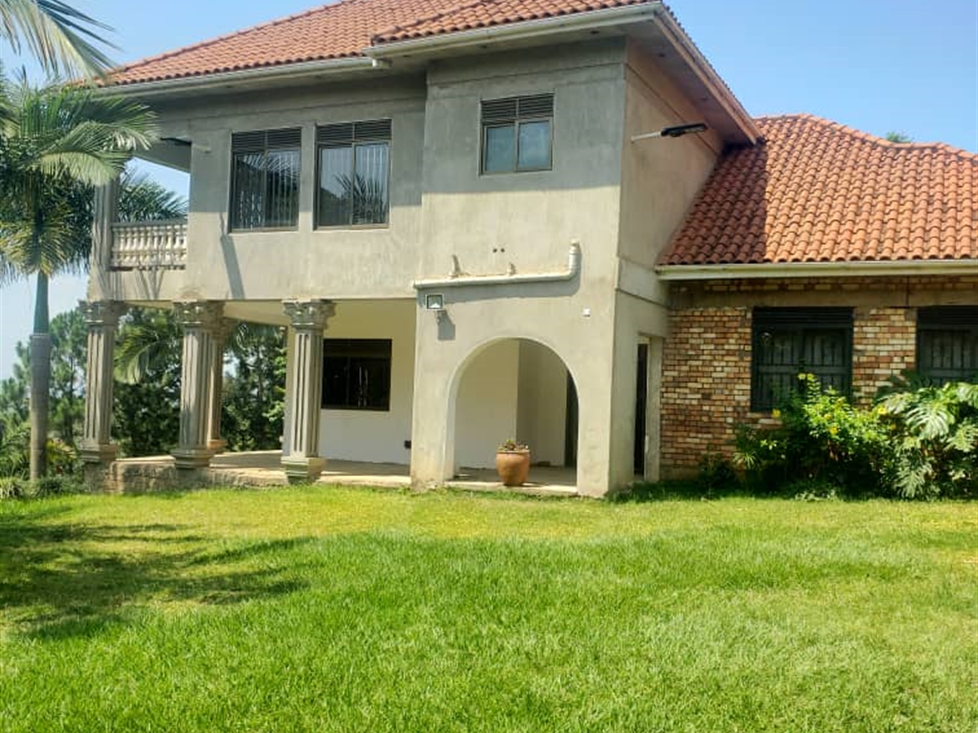 4 bedroom Storeyed house for sale in Namulanda Wakiso Uganda
