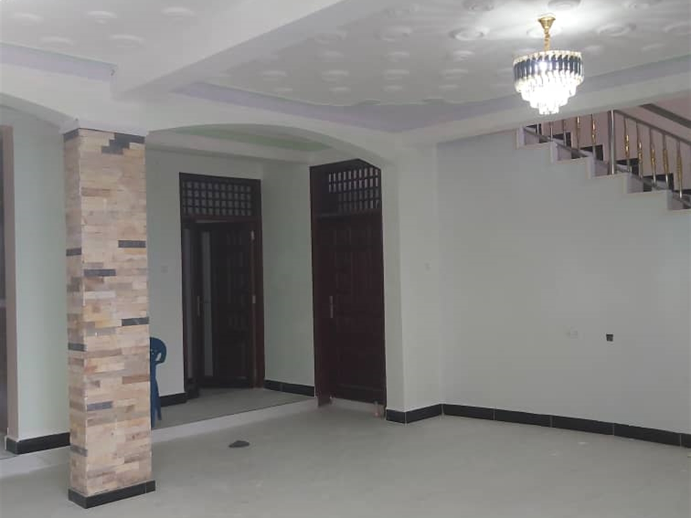 4 bedroom Storeyed house for sale in Kitende Wakiso Uganda