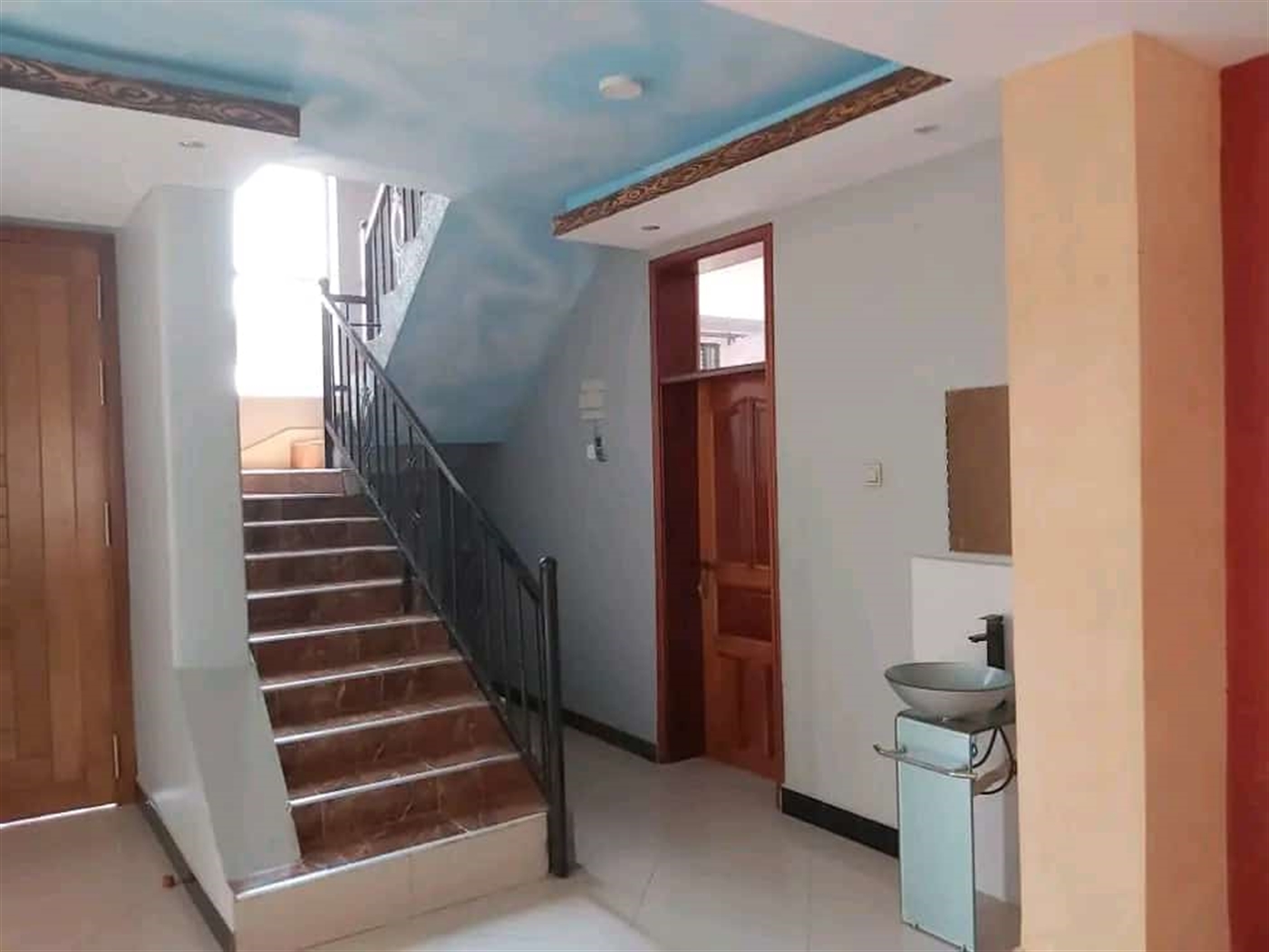 6 bedroom Storeyed house for sale in Kitende Wakiso Uganda