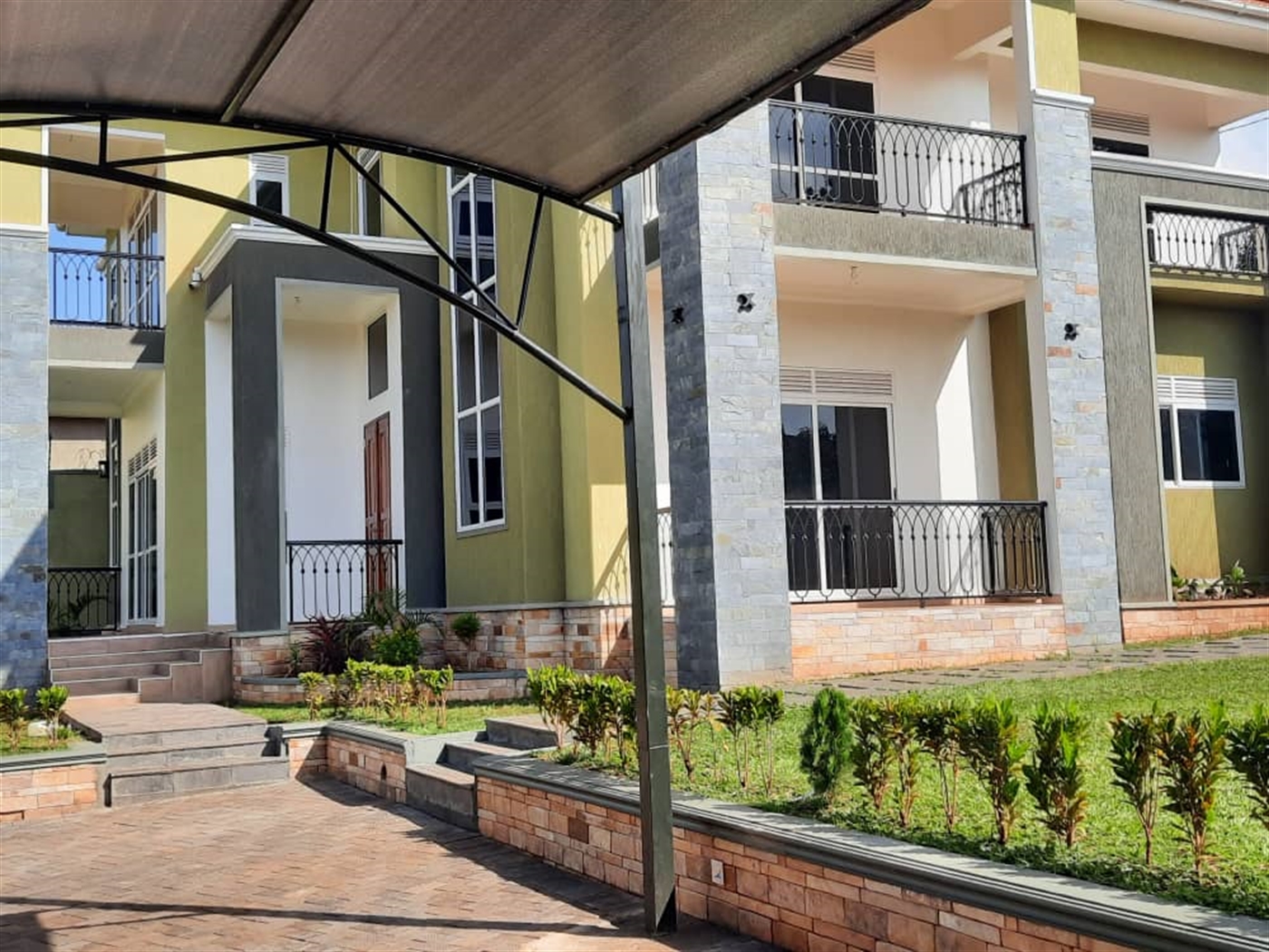 6 bedroom Storeyed house for sale in Kitende Wakiso Uganda
