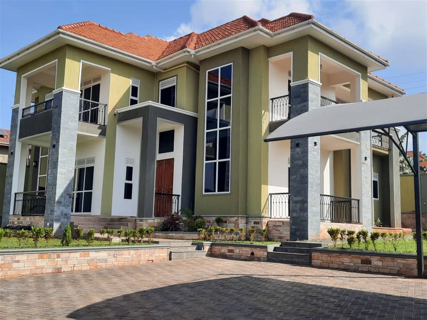 6 bedroom Storeyed house for sale in Kitende Wakis...
