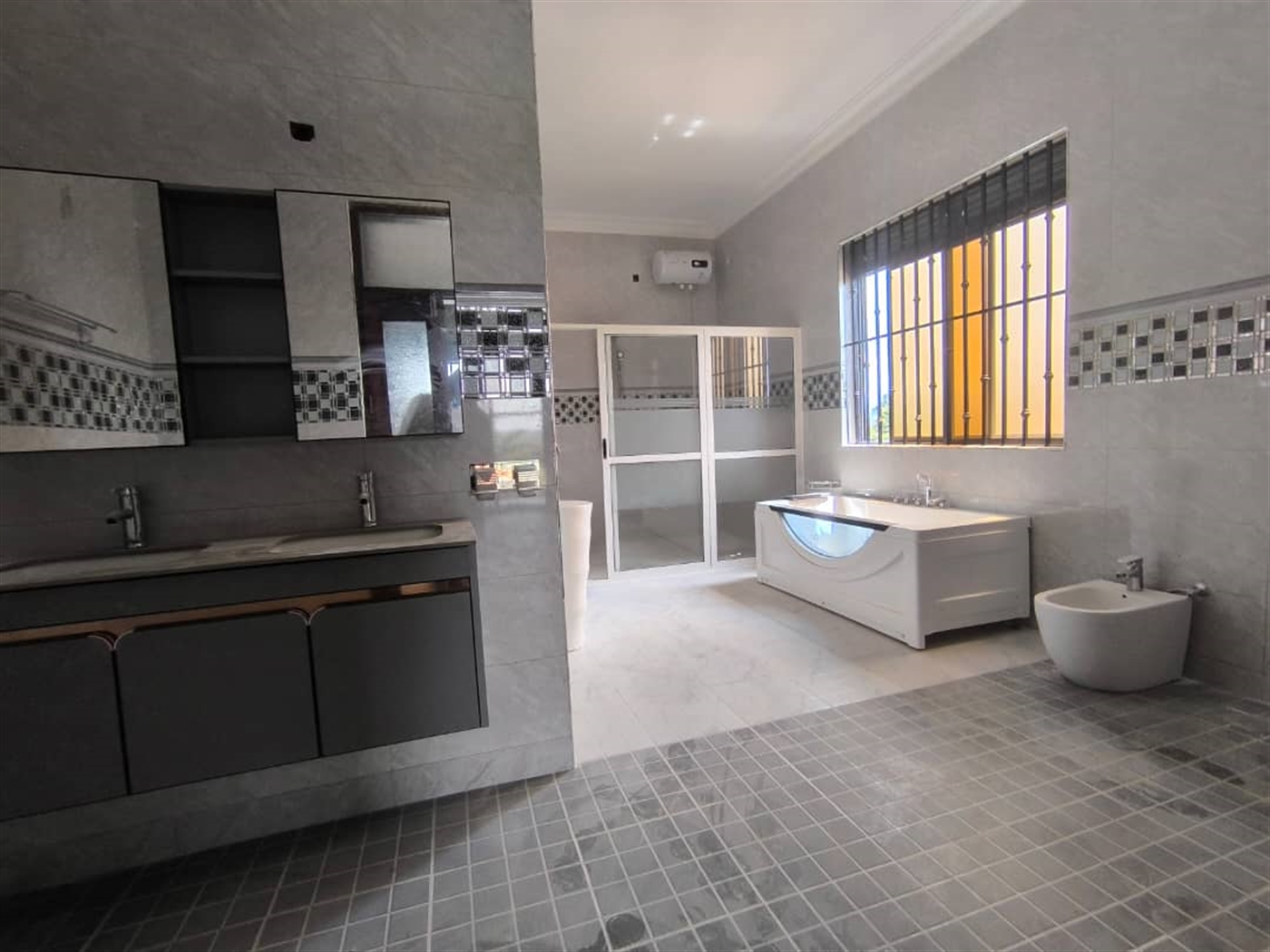8 bedroom Storeyed house for sale in Kitende Wakiso Uganda