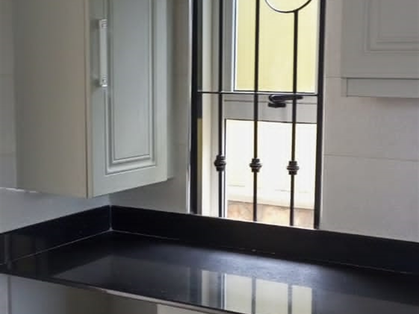 5 bedroom Storeyed house for sale in Kitende Wakiso Uganda