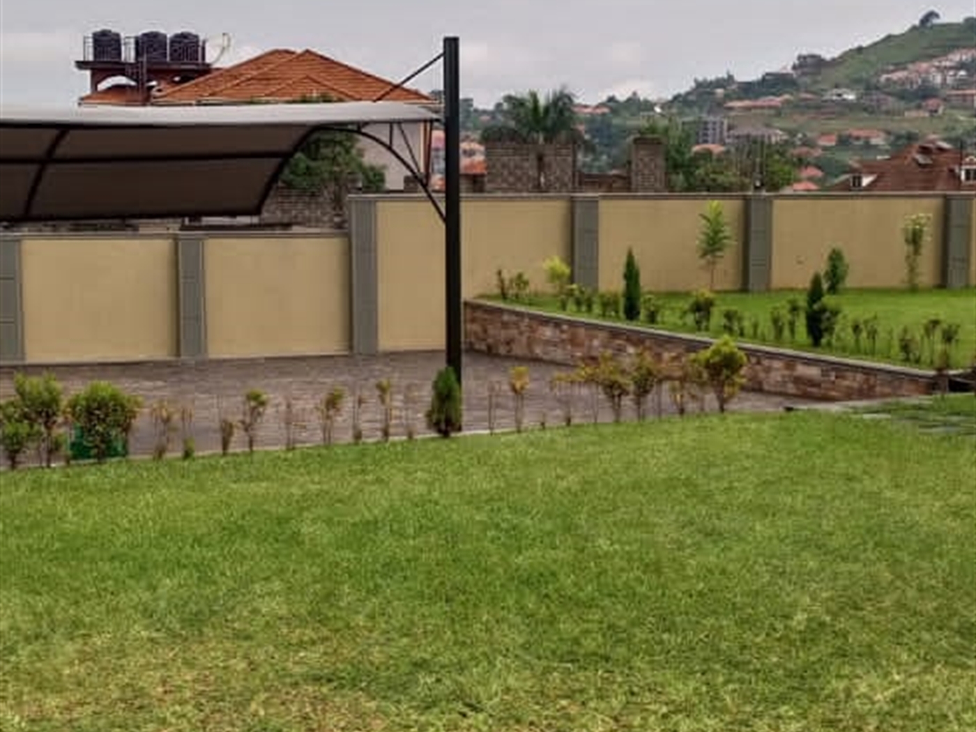 5 bedroom Storeyed house for sale in Kitende Wakiso Uganda