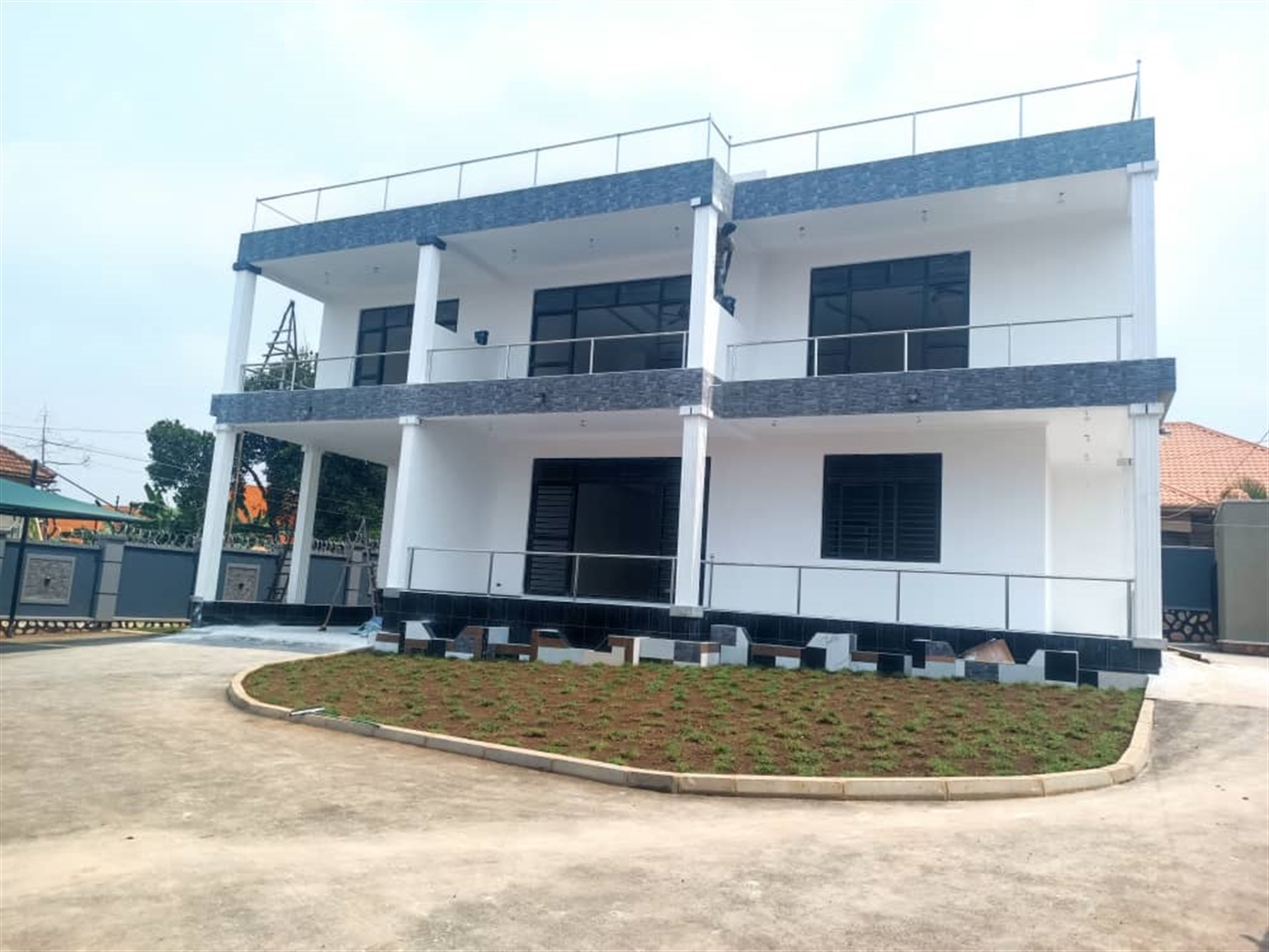 5 bedroom Storeyed house for sale in Najjera Wakis...