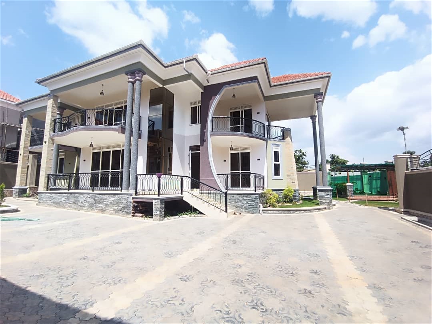 6 bedroom Storeyed house for sale in Najjera Wakiso Uganda