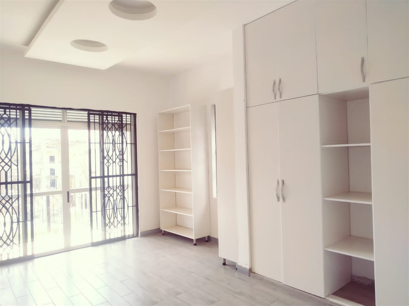 6 bedroom Storeyed house for sale in Najjera Wakiso Uganda