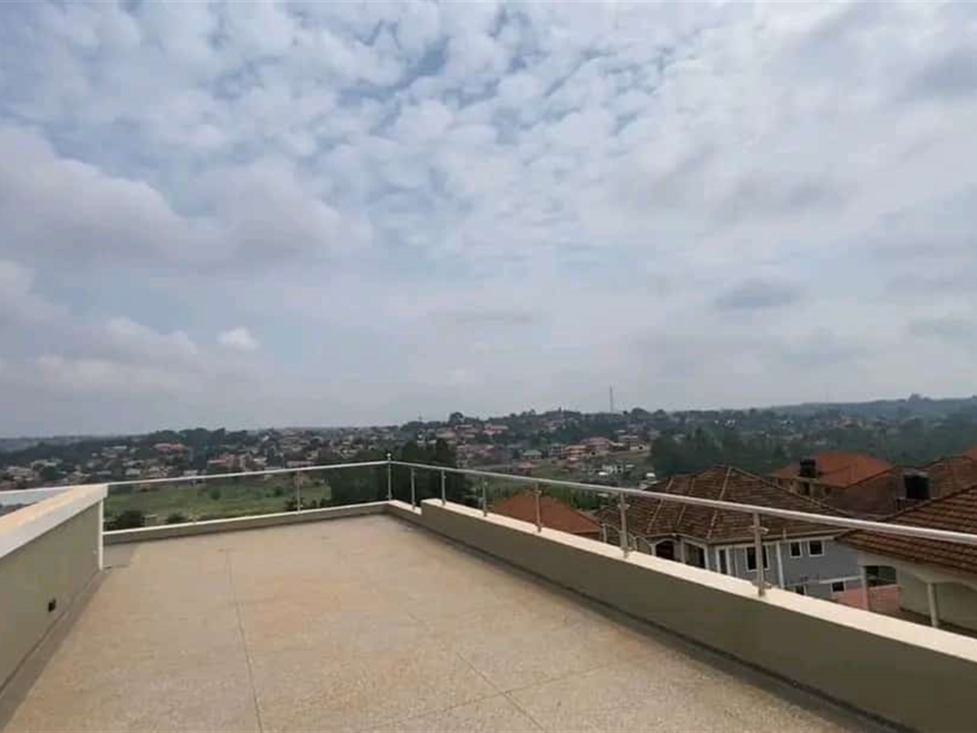 5 bedroom Storeyed house for sale in Najjera Kampala Uganda