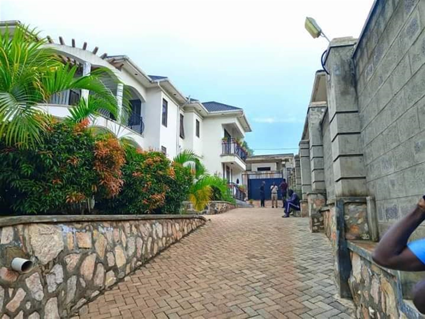 5 bedroom Storeyed house for sale in Gayaza Wakiso Uganda