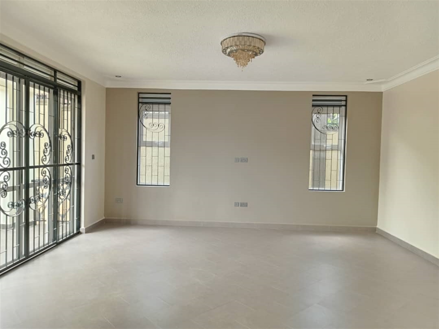 5 bedroom Storeyed house for sale in Najjera Wakiso Uganda