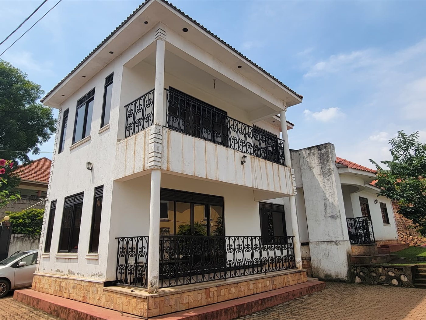 3 bedroom Storeyed house for sale in Najjera Wakis...