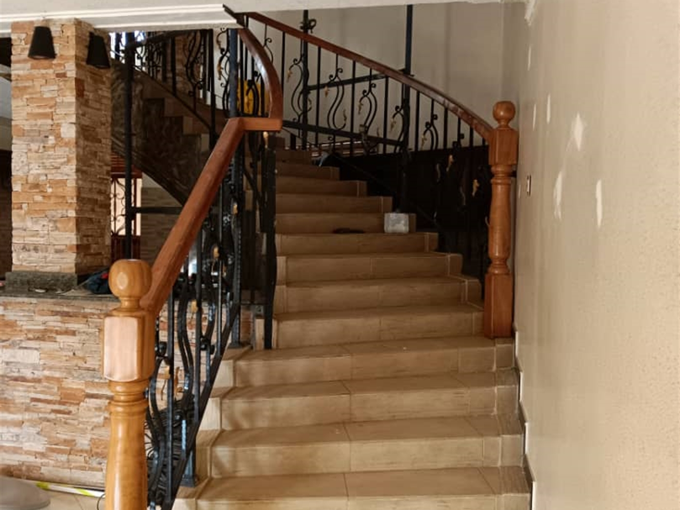 4 bedroom Storeyed house for sale in Seguku Wakiso Uganda