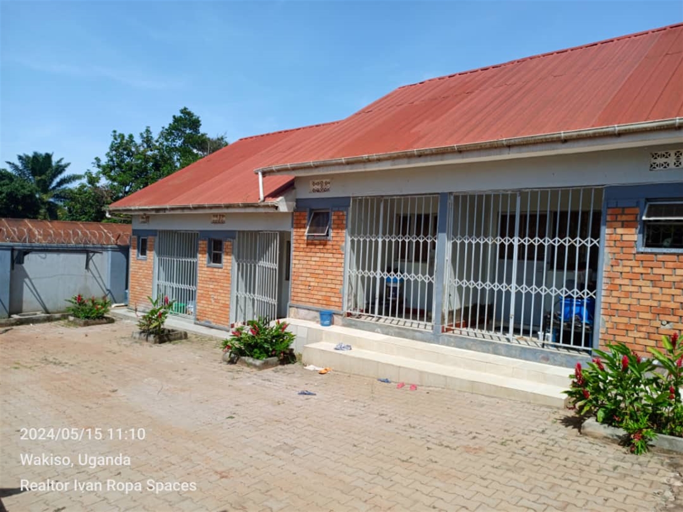 2 bedroom Rental units for sale in Abayitaababiri Wakiso Uganda