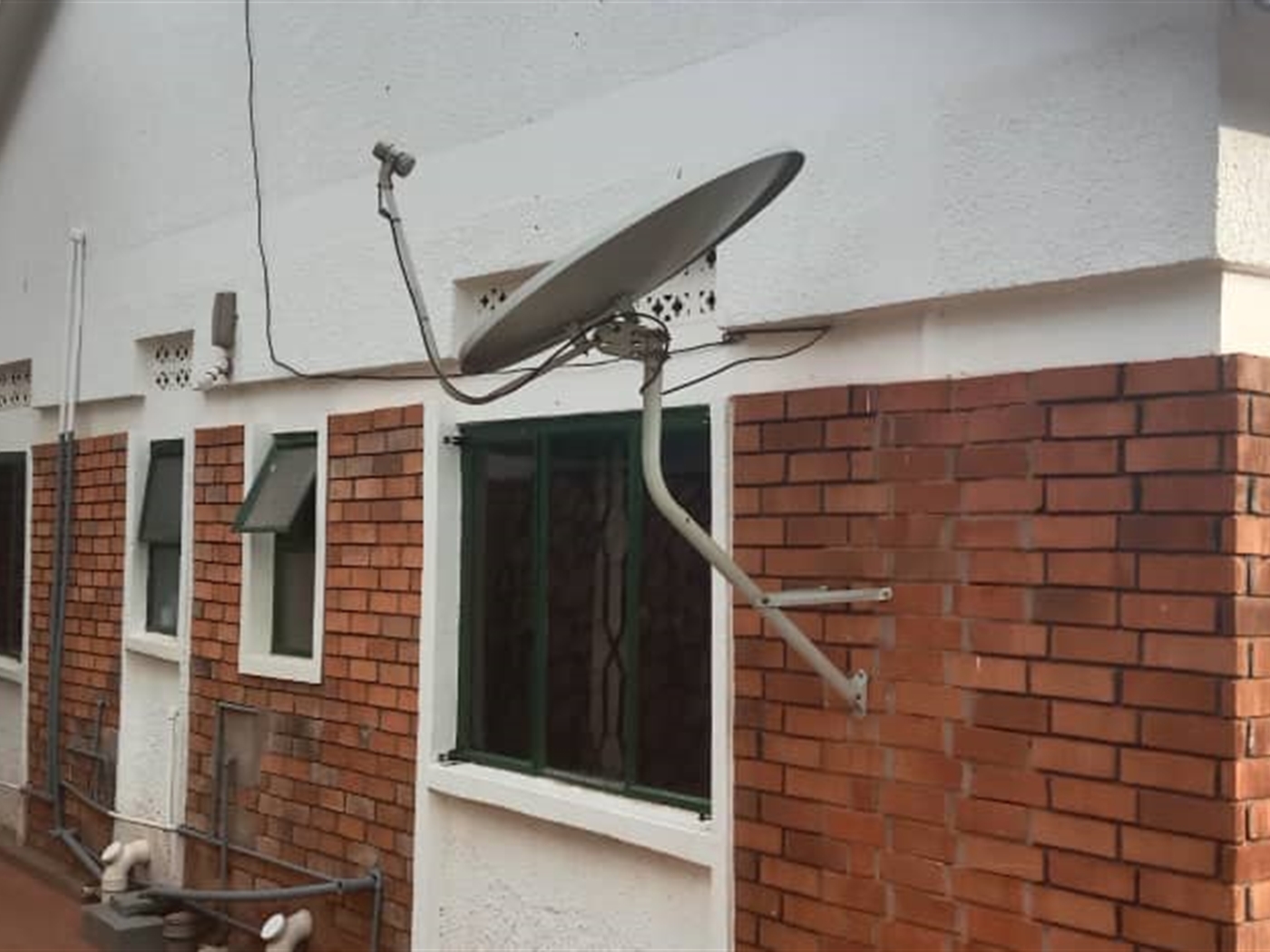3 bedroom Bungalow for rent in Naguru Kampala Uganda