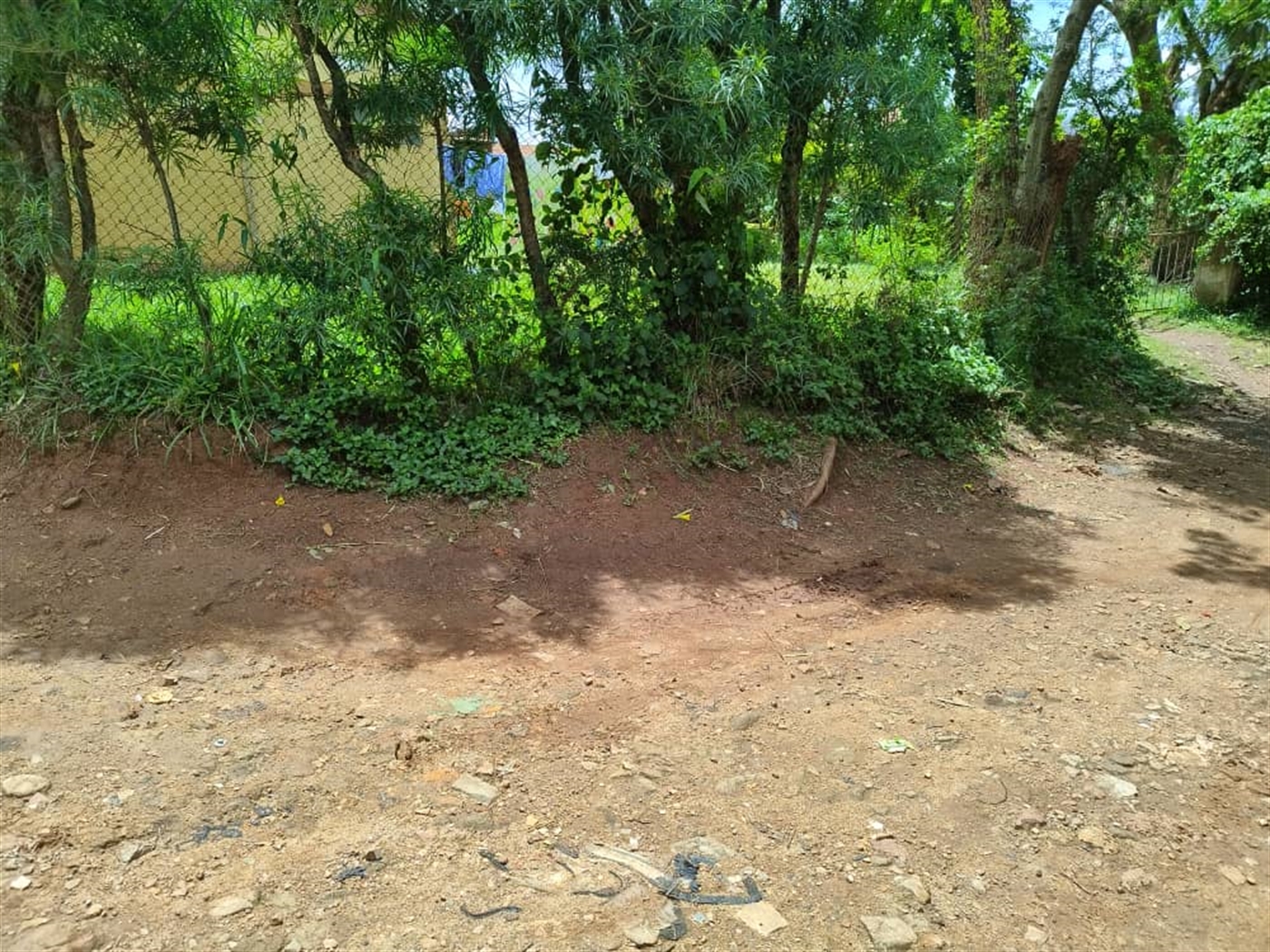 Residential land for sale in Kisaasi Kampala Ugand...