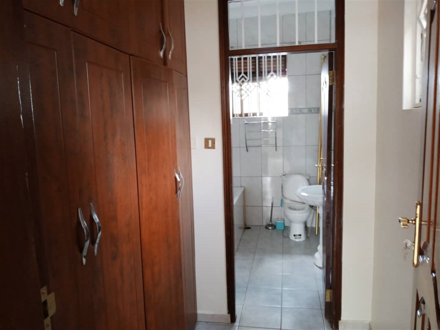 5 bedroom Bungalow for rent in Ntinda Kampala Uganda