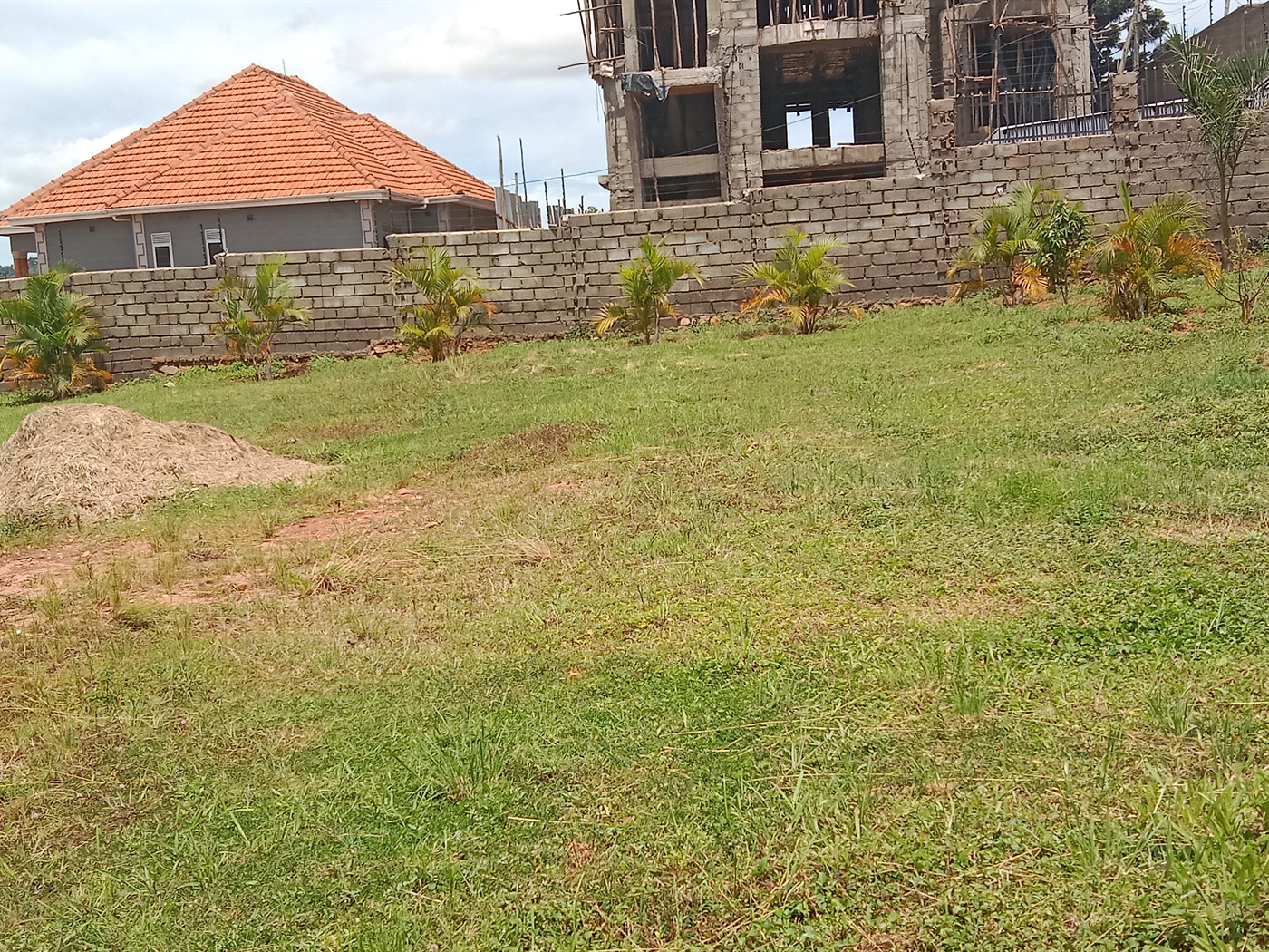 Residential land for sale in Lubowa Wakiso Uganda