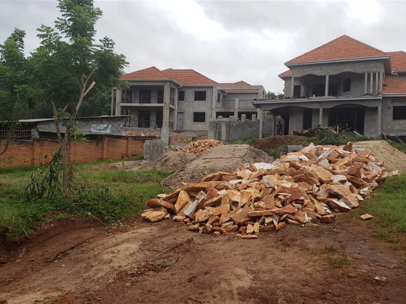 Residential land for sale in Lubowa Wakiso Uganda