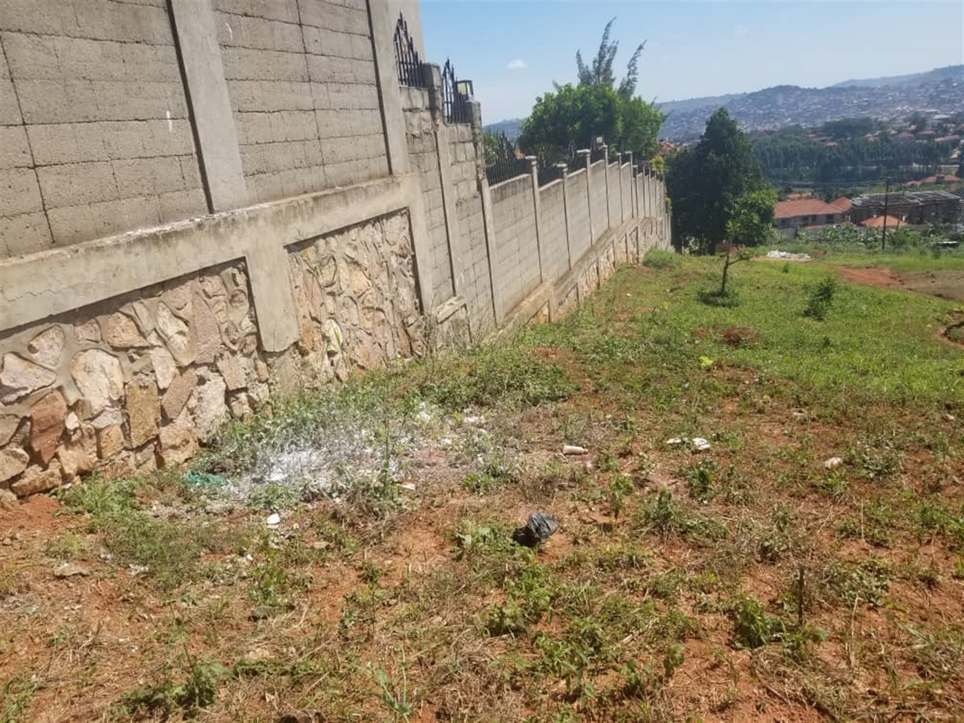 Residential land for sale in Lubowa Wakiso Uganda