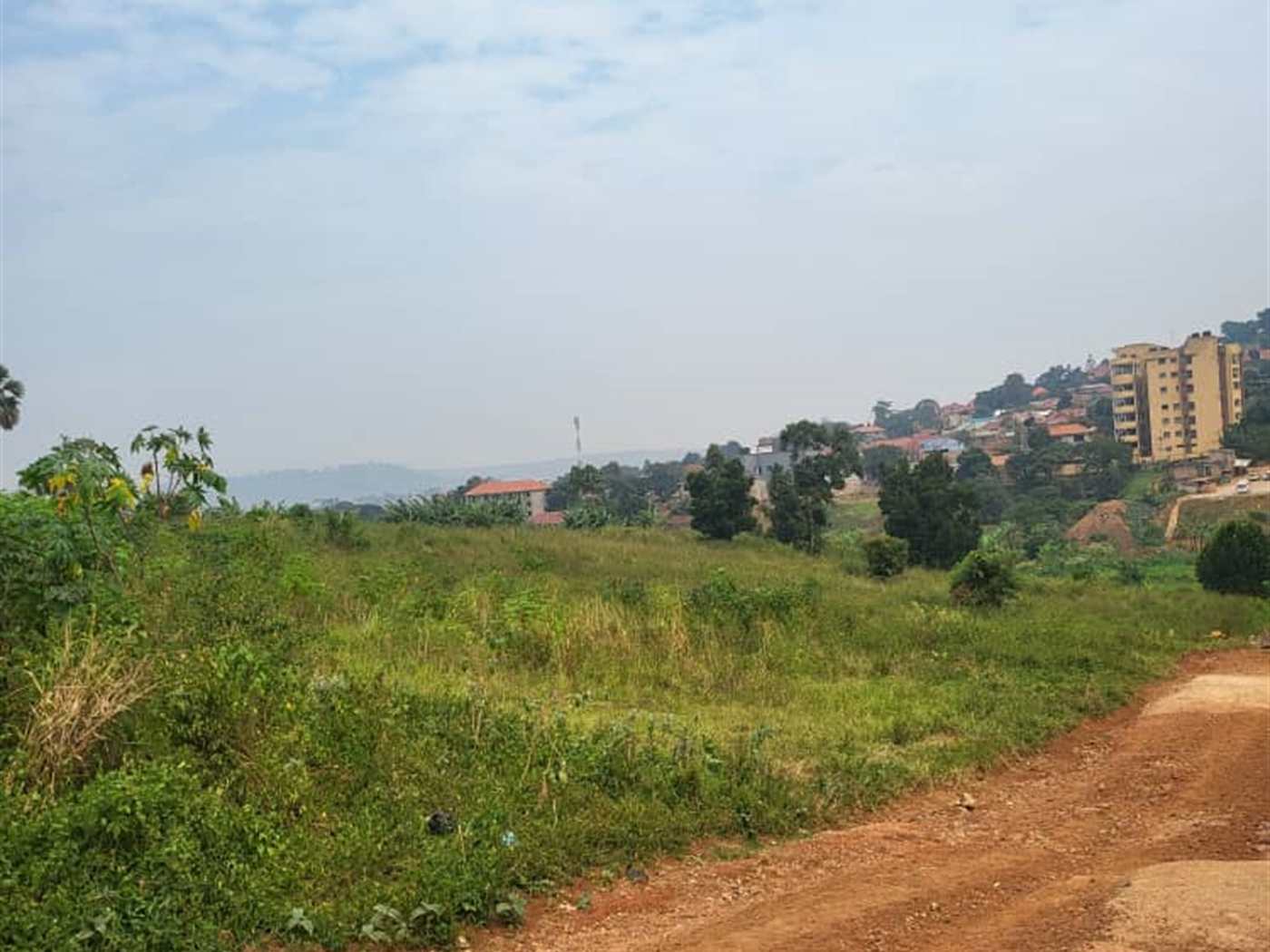 Residential land for sale in Lubowa Wakiso Uganda