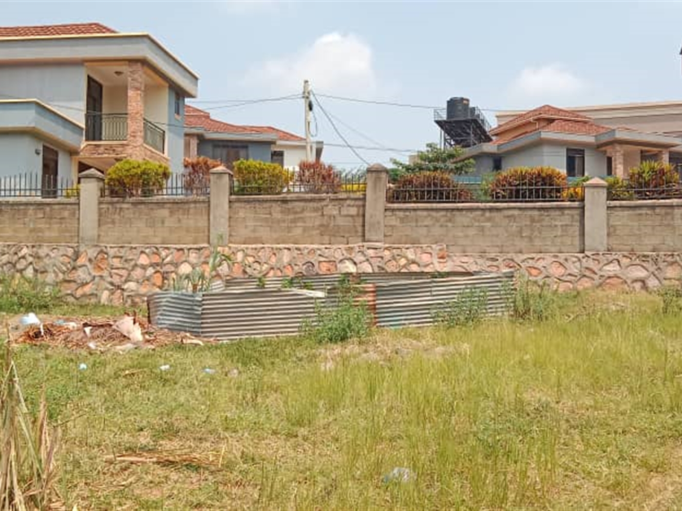 Residential land for sale in Lubowa Wakiso Uganda