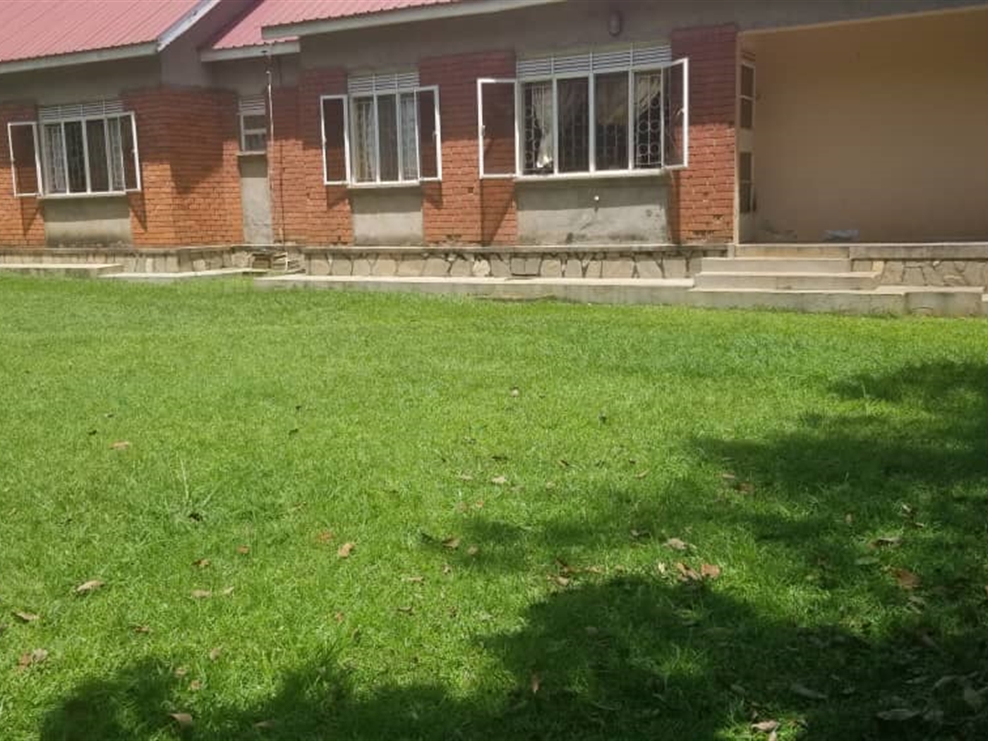 Residential land for sale in Lubowa Wakiso Uganda