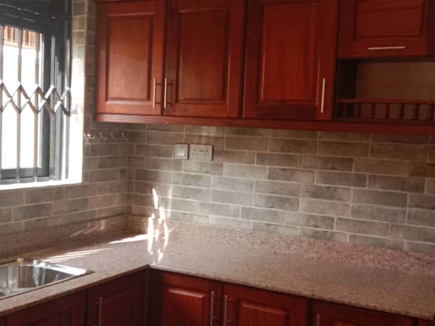 3 bedroom Apartment for rent in Luzira Kampala Uganda