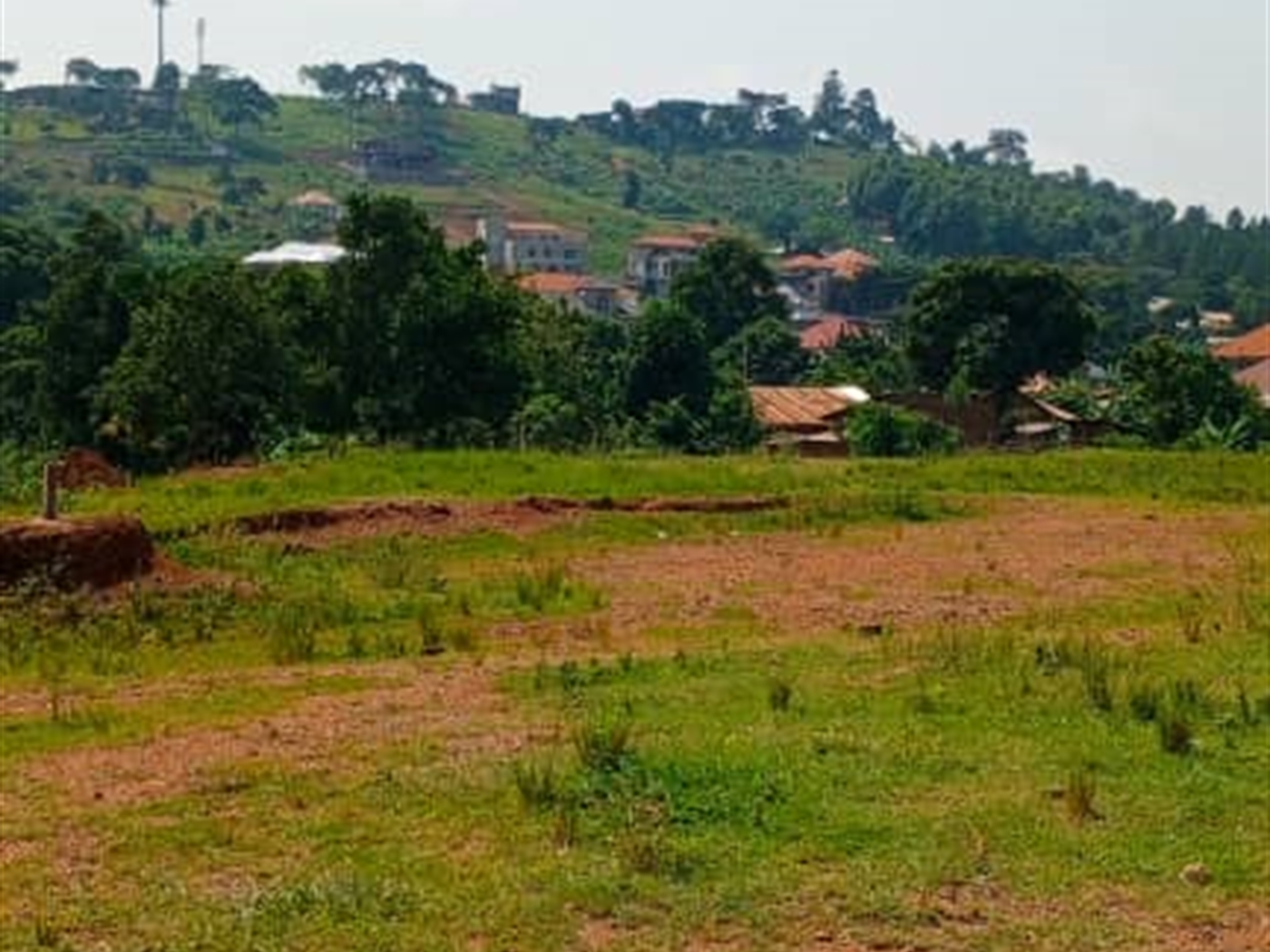 Residential land for sale in Kigo Wakiso Uganda