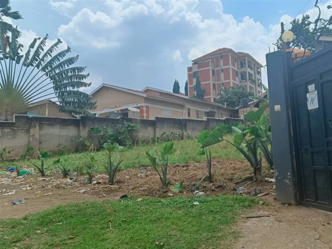 Residential land for sale in Kulambilo Wakiso Uganda