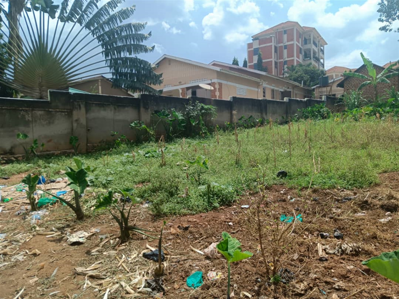 Residential land for sale in Kulambilo Wakiso Ugan...