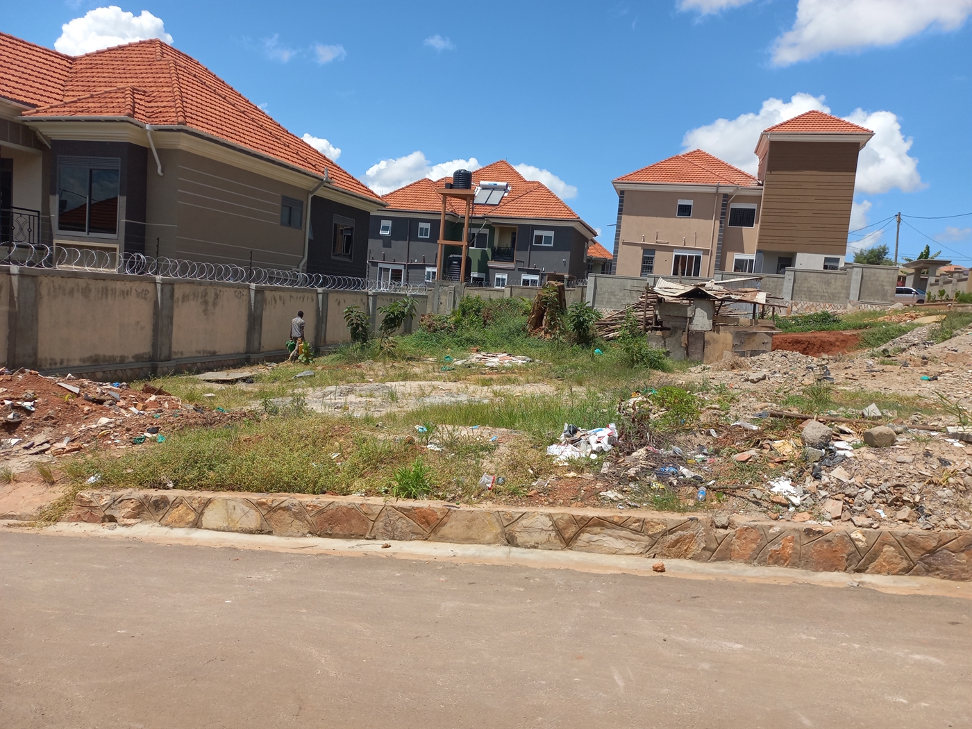 Residential land for sale in Kulambilo Wakiso Uganda