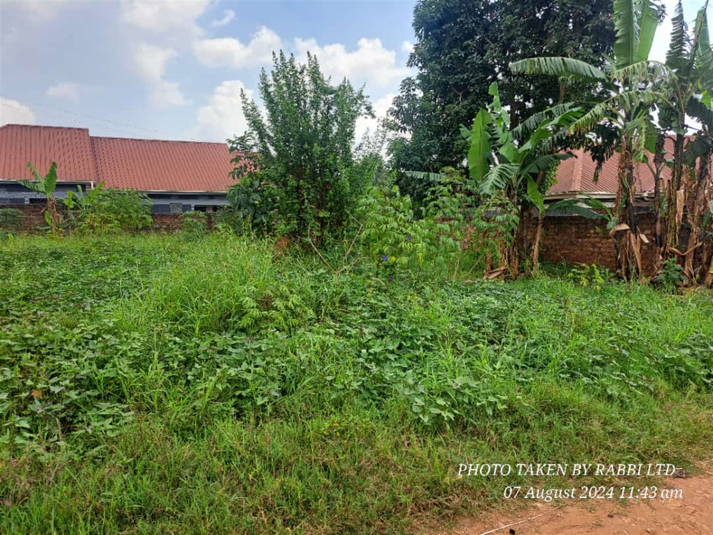 Residential land for sale in Kulambilo Wakiso Uganda